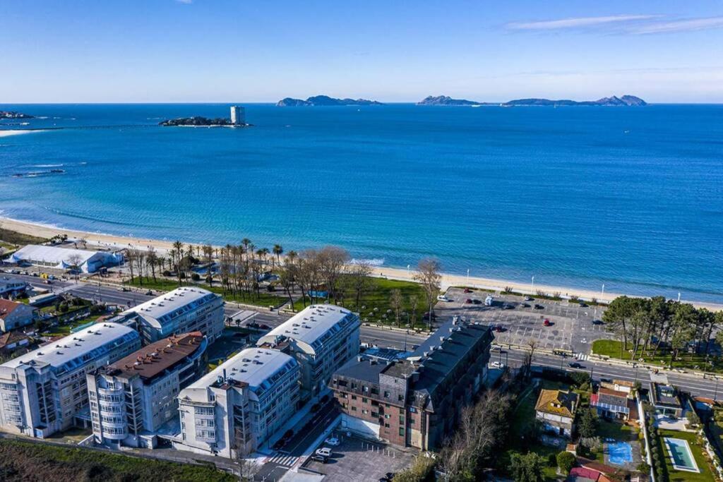 En Playa De Samil Primera Linea De Playa Pe Na Areia Appartement Vigo
